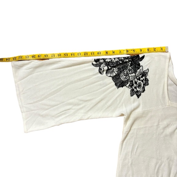 Unity World Wear Lace Floral Print W/ Rhinestone Detail Babydoll Sweater Blouse - Picture 6 of 14